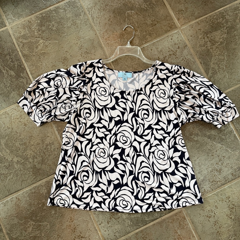 Floral Navy and White Women's Top